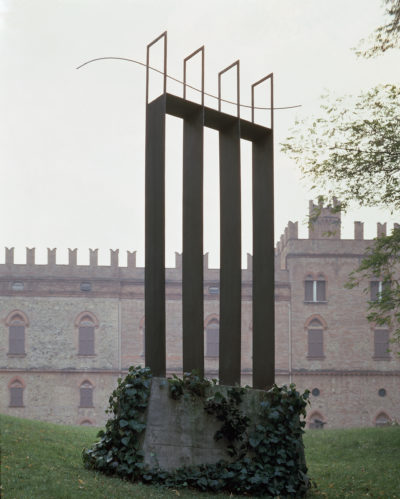 Scultura H (La grande clavicola) / Sculpture H (The great Collarbone)